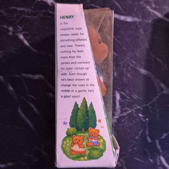 1986 Vintage. Henry from ,"The Teddy Bear Story". In Box. - Picture 3 of 4
